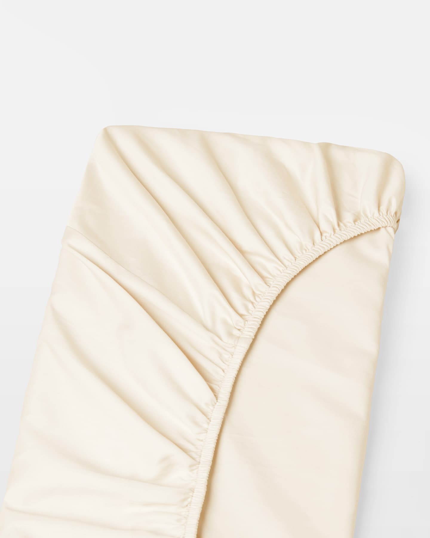 Spannbettlaken Lind - Raw Cotton in der Gruppe Bettwäsche / Spannbettlaken bei A L V A (1193)