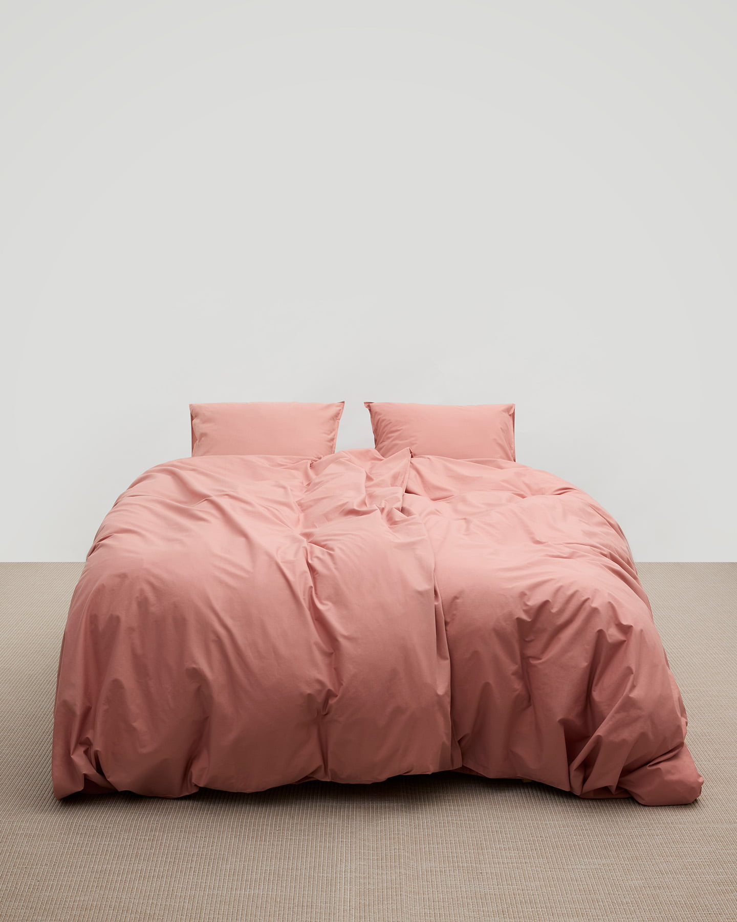 Bettwäscheset Nejd Perkal - Ash Rose in der Gruppe Bettwäsche / Bettwäschesets bei A L V A (1265)