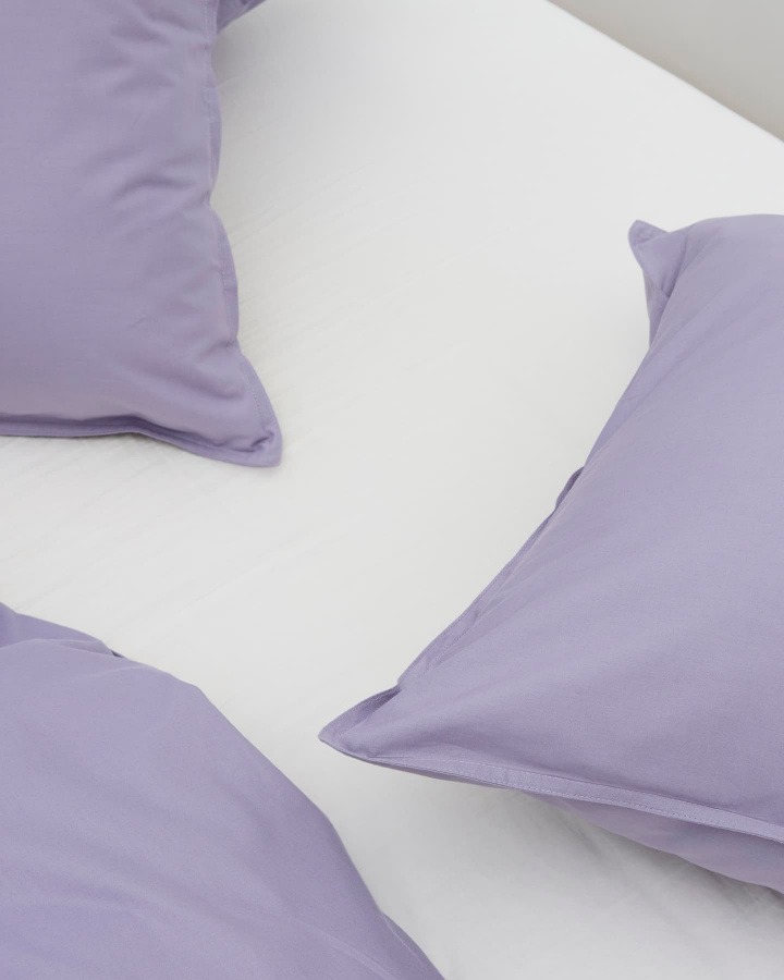 Kissenbezug Nejd Perkal - Dusty Lilac in der Gruppe Bettwäsche / Kissenbezüge bei A L V A (1149)