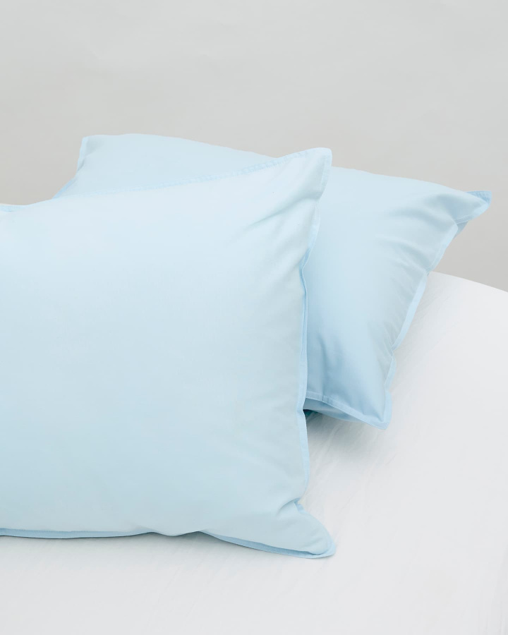 Kissenbezug Nejd Perkal - Ice Blue in der Gruppe Bettwäsche / Kissenbezüge bei A L V A (1187)
