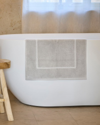 Badematte Essens - Concrete Grey Badematte Essens - Concrete Grey