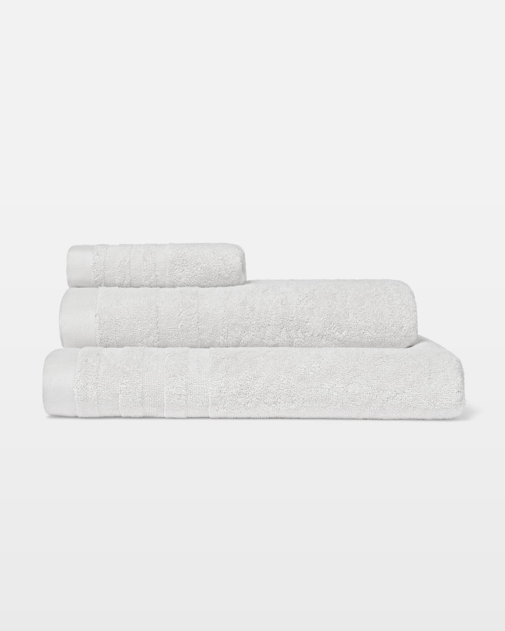Handtuch Essens - Cloud White in der Gruppe Badtextilien / Handtücher bei A L V A (1212)