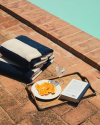 Badetuch Vinda - Seashell Beige / Midnight Blue Badetuch Vinda - Seashell Beige / Midnight Blue