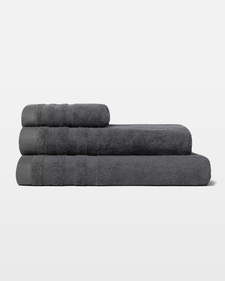 Handtuch Essens - Thunder Grey in der Gruppe Badtextilien / Handtücher bei A L V A (1289)