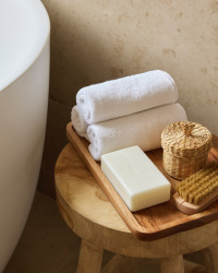 Bad-Set – Badematte & Handtücher Bad-Set – Badematte & Handtücher